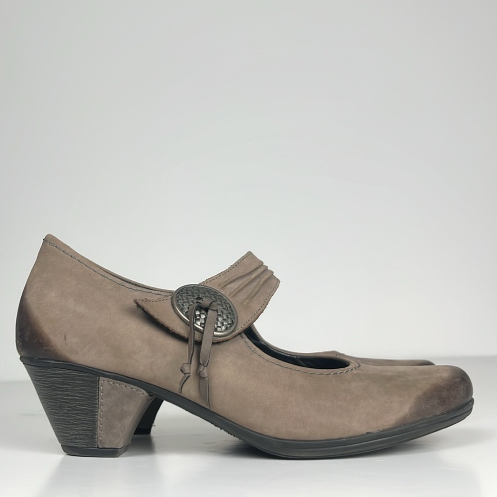Remonte Dorndorf‎ Taupe Mary Jane Heels / SZ 41 or 9.5